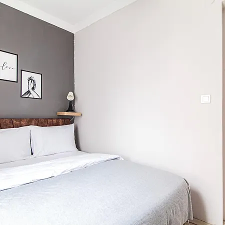1br Apt, 3 Min To Mecidiyekoy Center